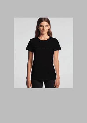 Women's classic staple tee in black